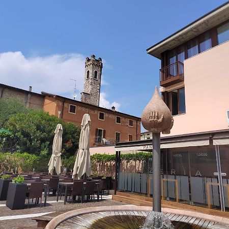 Aly D'Angelo Alla Torre - Immobiliare Azzurra 巴多利诺 外观 照片