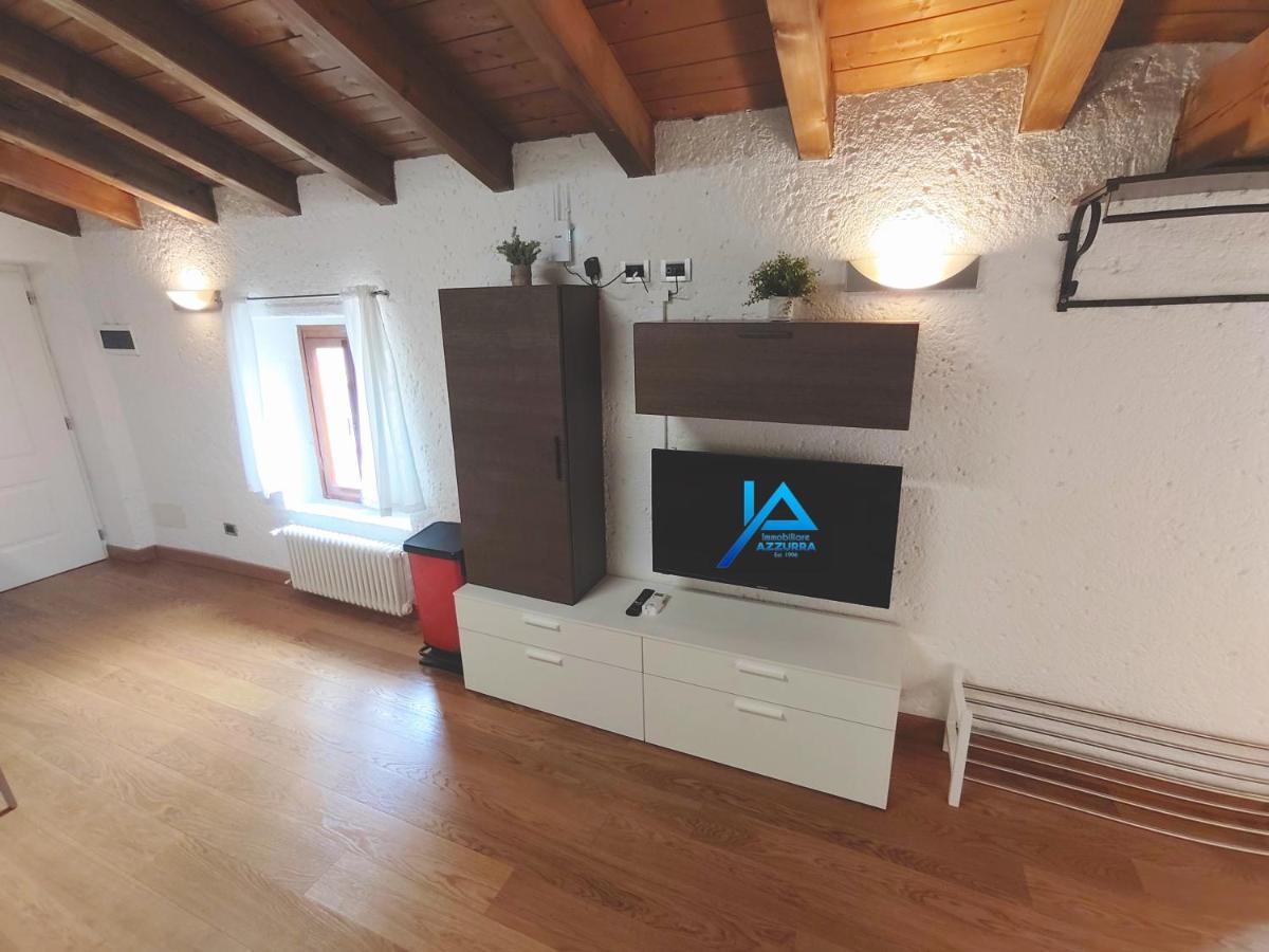 Aly D'Angelo Alla Torre - Immobiliare Azzurra 巴多利诺 外观 照片